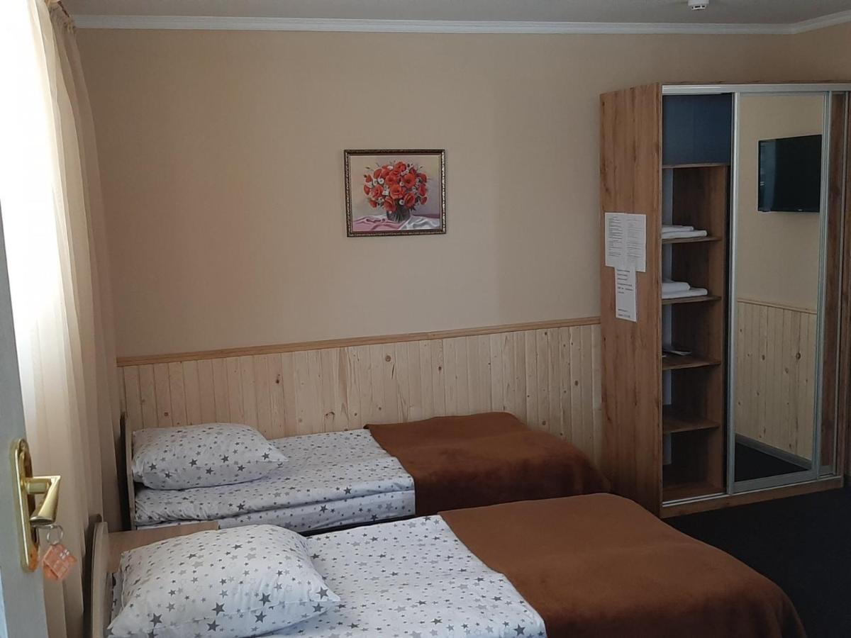 Hotel 7/24 Brovary Eksteriør bilde