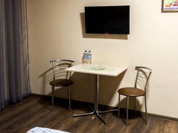 Hotel 7/24 Brovary Eksteriør bilde