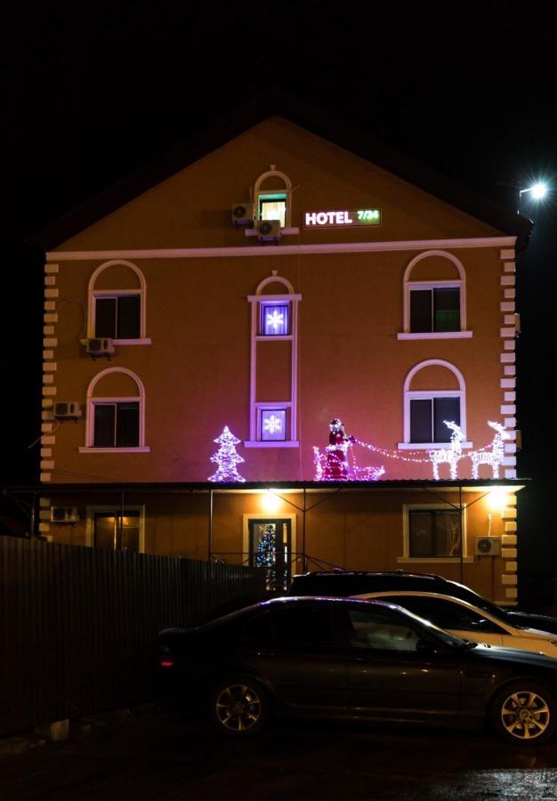 Hotel 7/24 Brovary Eksteriør bilde